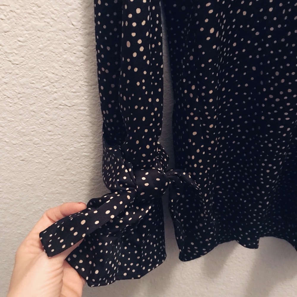 Banana Republic blouse - Picture 3 of 5